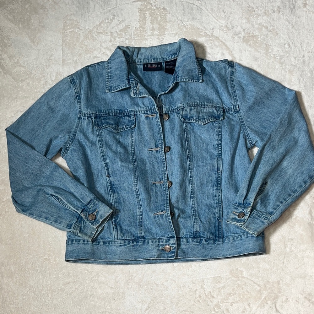 Vintage Women’s Bill Blass Denim Jacket Classic Light Wash Jean Trucker SZ M